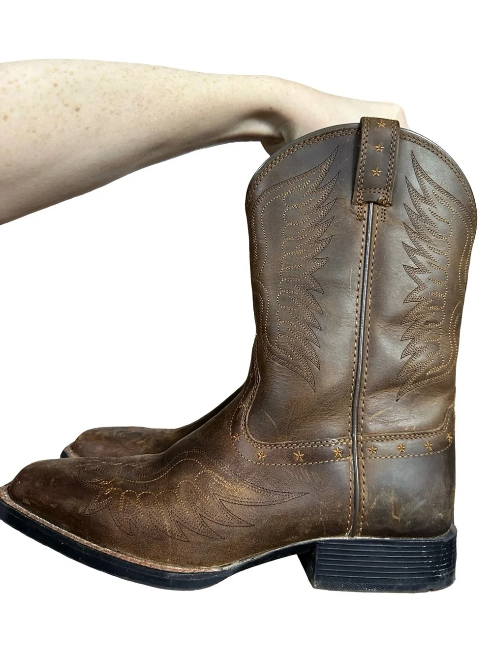ARIAT HONOR DISTRESSED BROWN BOOTS SIZE 6 KIDS STYLE 10017313 WESTERN SQUARE TOE